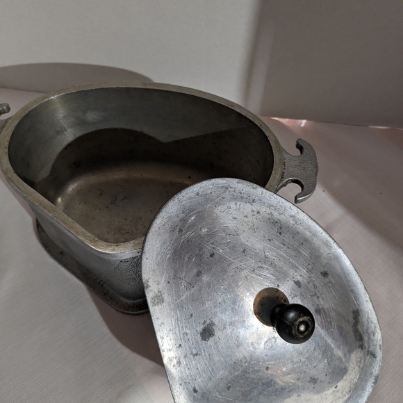 VTG Guardian Service Economy Trio Triangle Alunimum 2 Pots and 1 Lid Wood Handle - Picture 6 of 15